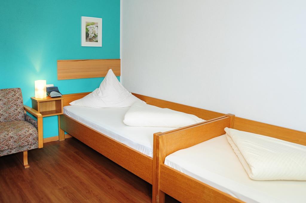Hotel Loewenhof Krumbach Pokoj fotografie